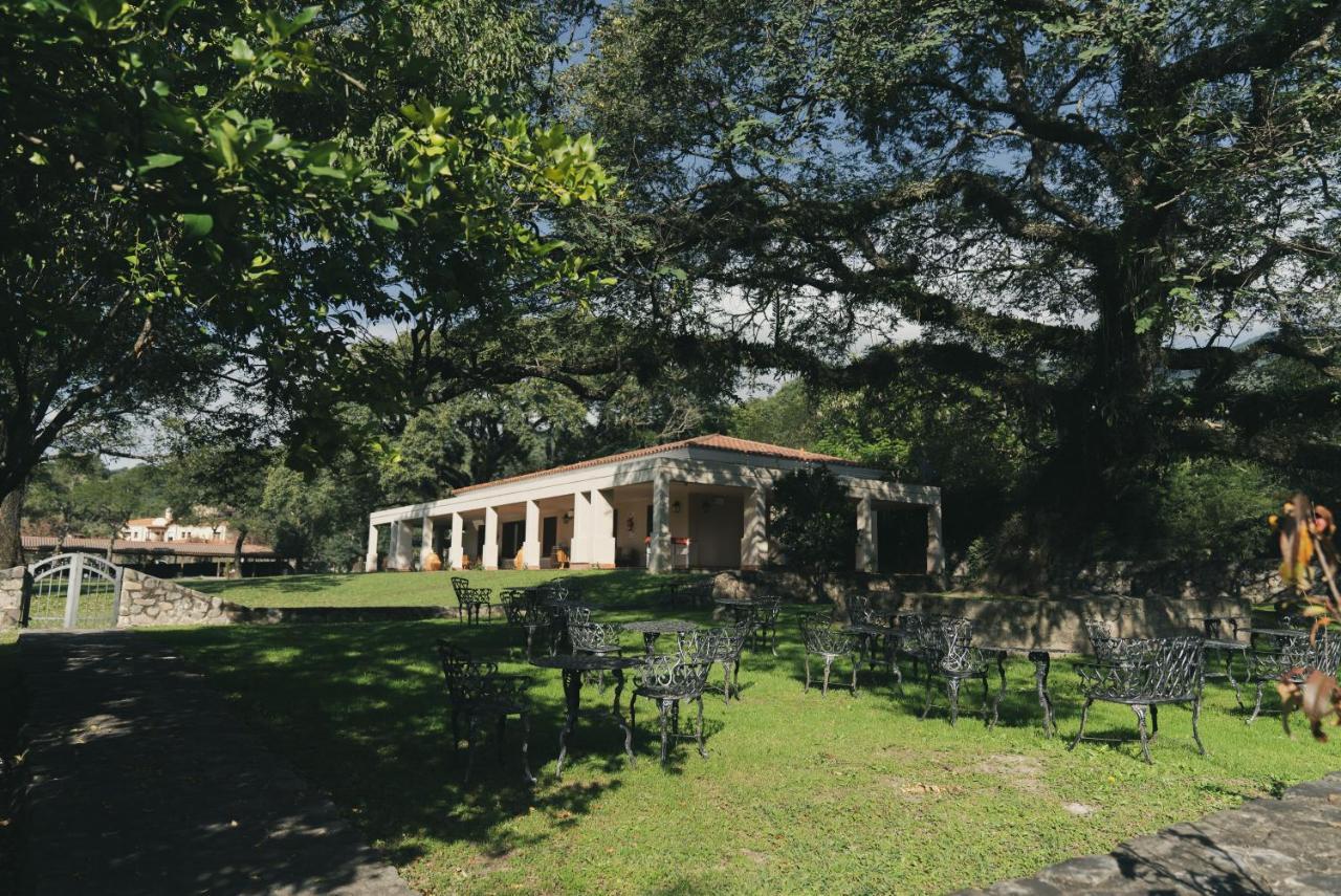 Rincon Del Cerro Hotel San Lorenzo  Exterior photo